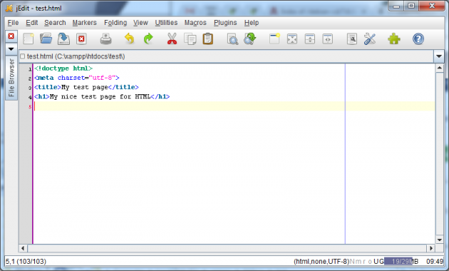 Filen `test.html` skapas i texteditorn.